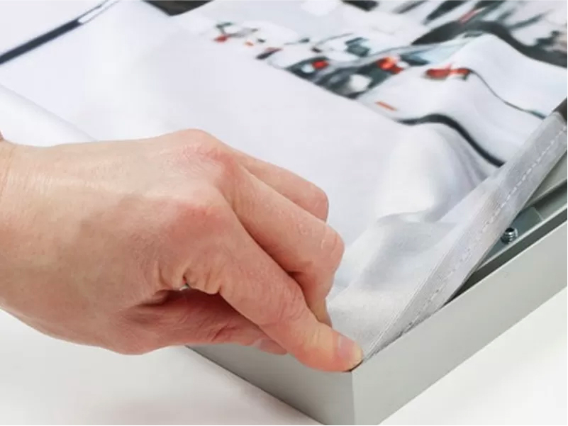 seg-lightbox-trade-show-display.webp