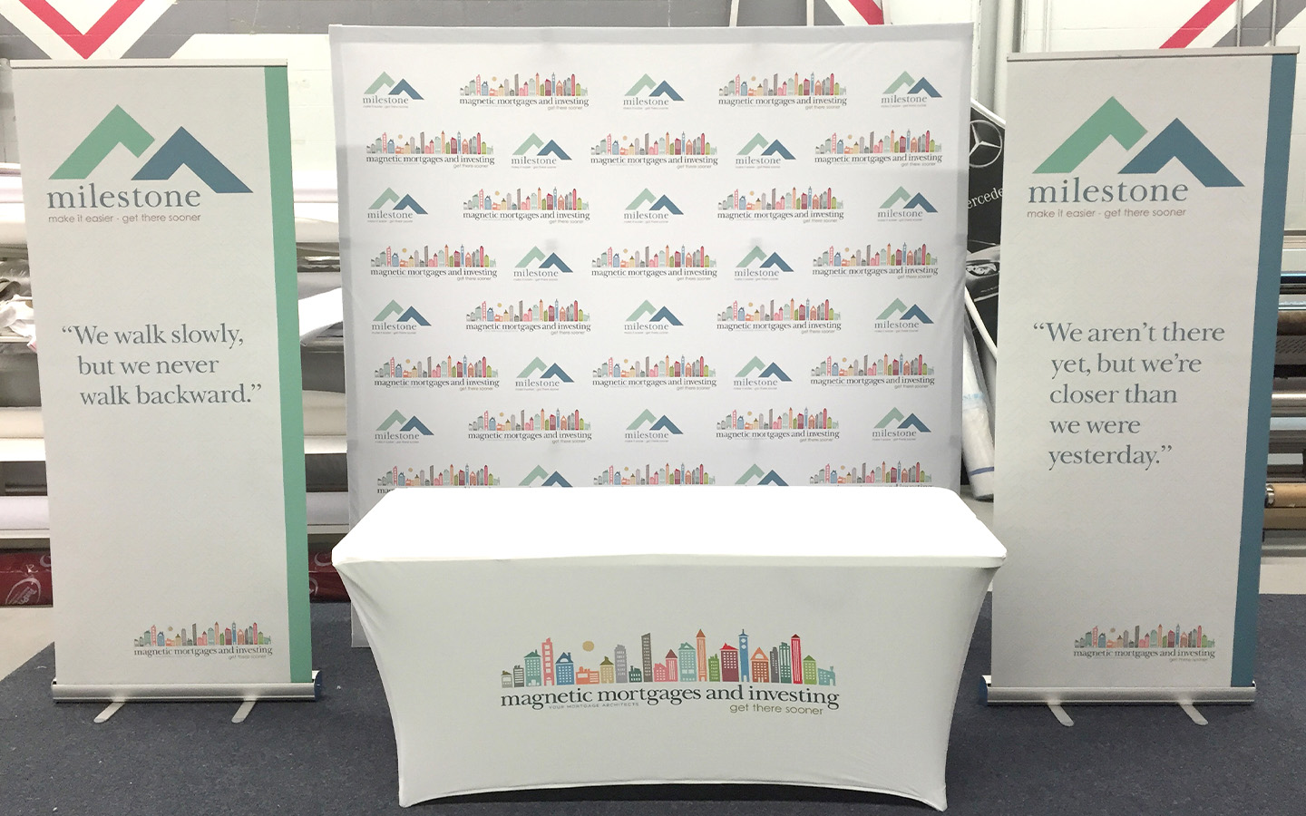 Retractable banner 02